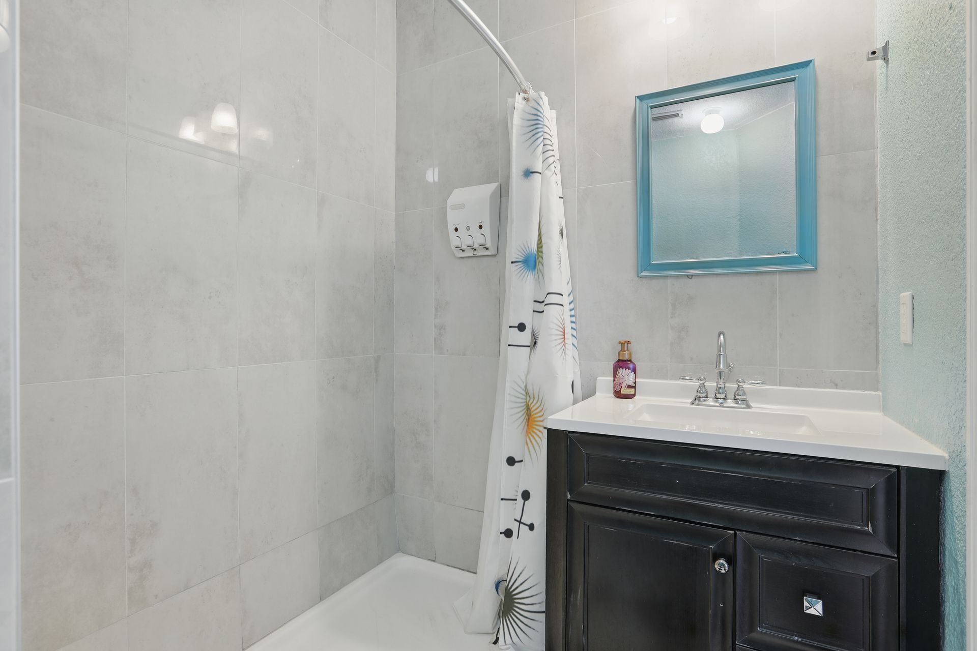 Cape Canaveral 2 bedroom vacation rental near the beach