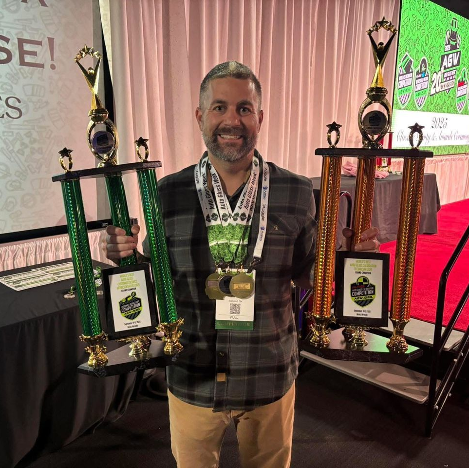 Customer Service Representative Grand Champion in Edmond, OK Customer Service Representative Grand Champion in Edmond, OK