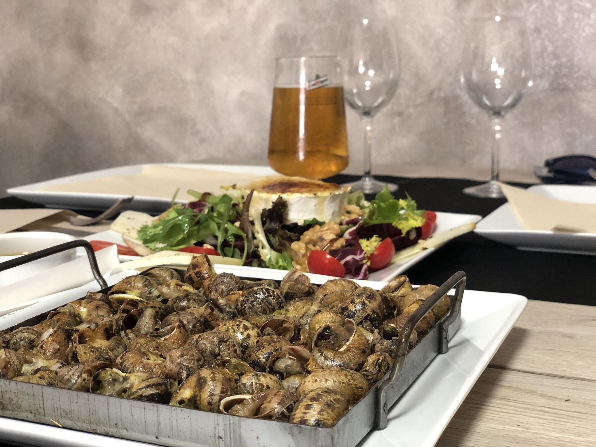 Menú caracoles a la llauna