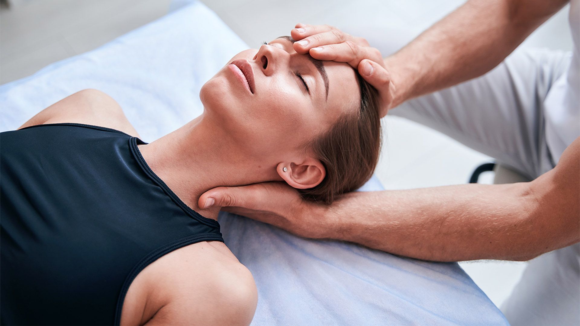 What Are the Benefits of Physiotherapy for Back and Neck Pain?