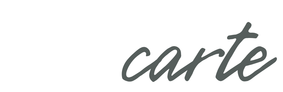 MAILRUN logo with pink triple-line bars. Black text.