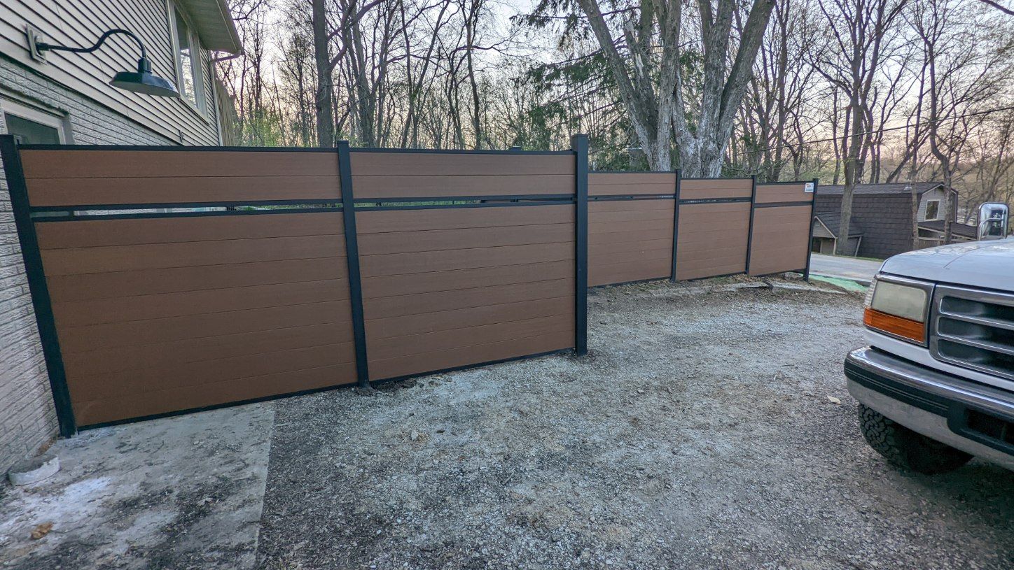 Fence Company Cedar Rapids, Iowa At Corridor, Residential Fencing Co.