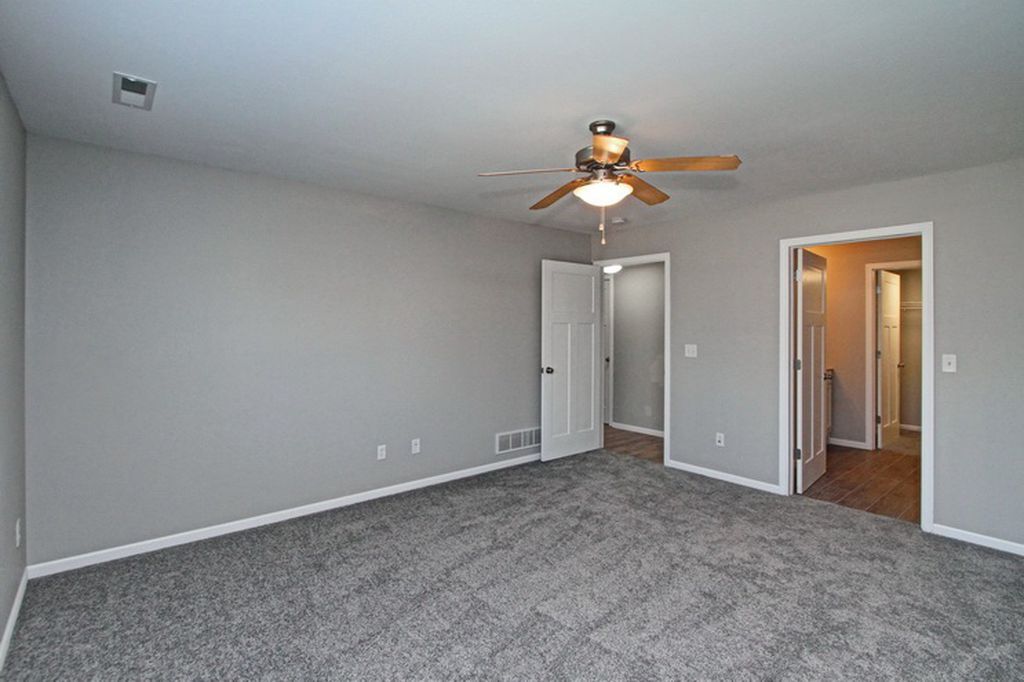 grey room