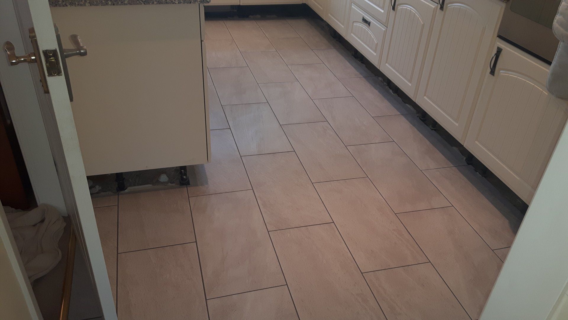 Floor tiling example 3