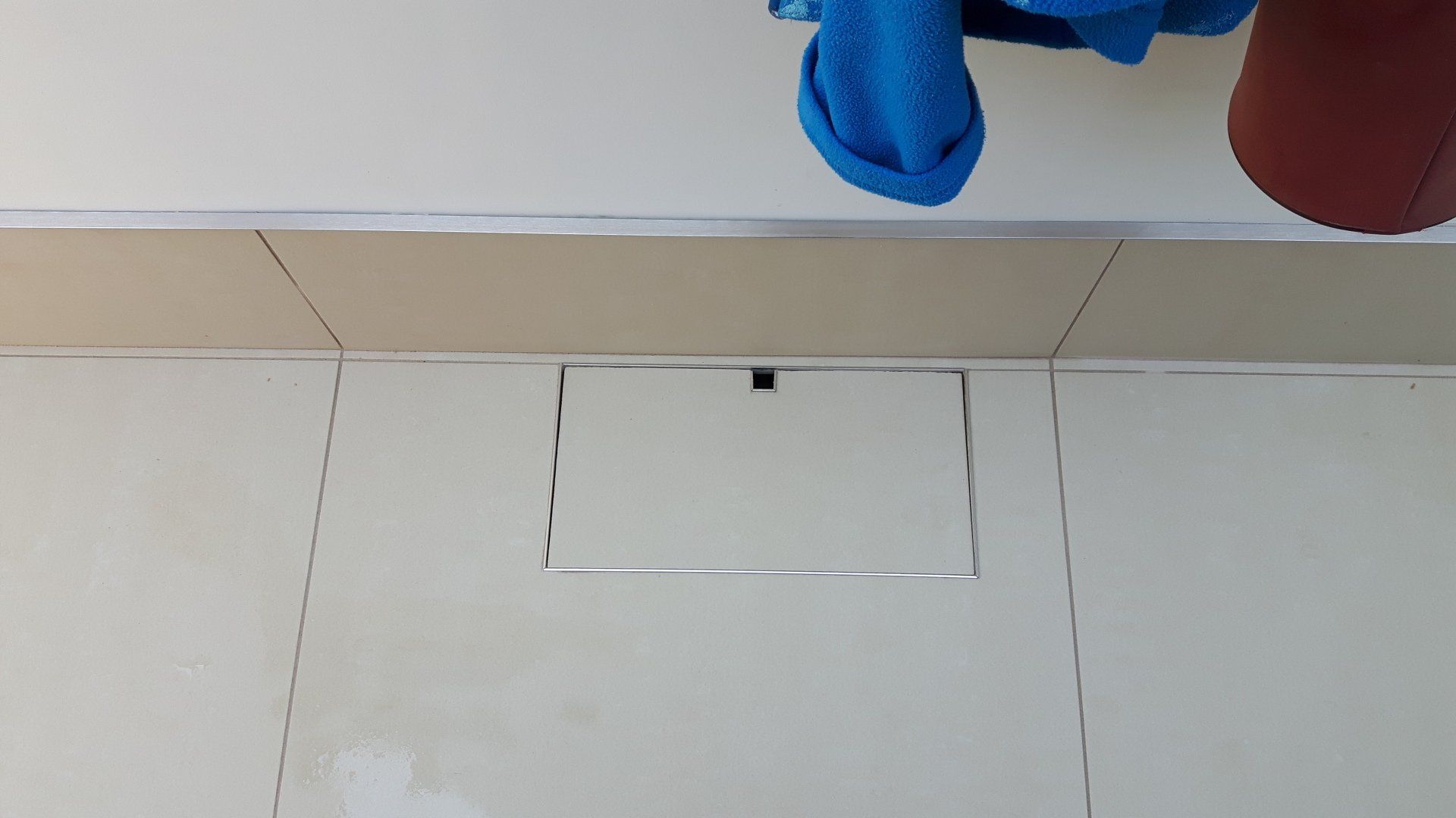 Floor tiling example 7