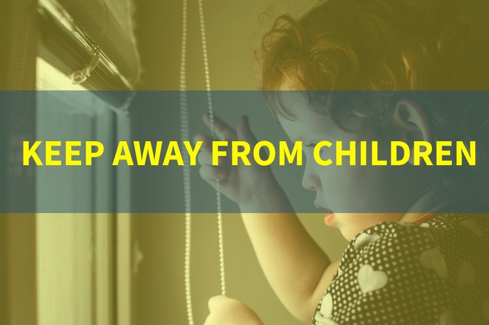 reminder to keep the children away from blinds
