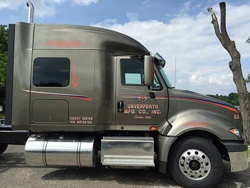 UNVERFERTH MFG _ SEMI _ 2015