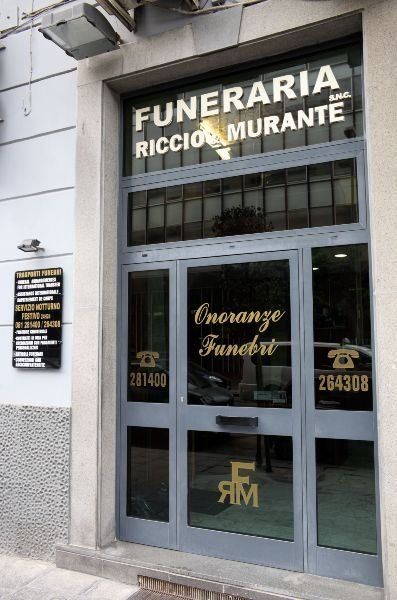 Agenzia funebre