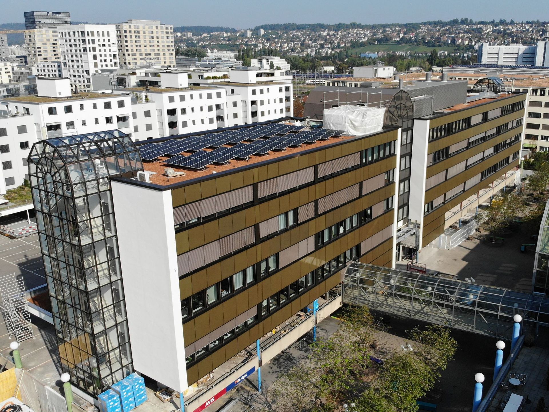 Letzipark Coop Bürohaus Solarfassade