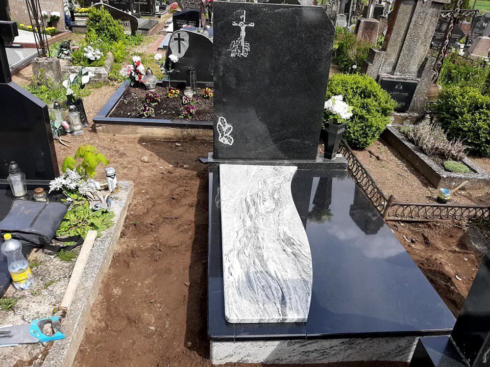 Naujosios Akmenės paminklai atlikti darbai