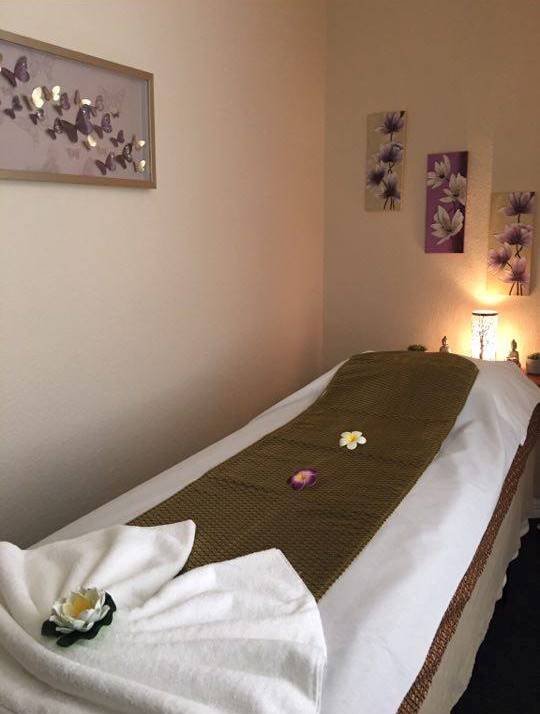 Tiger Lilly Thai Spa Glasgow - Relaxed Treatment room 