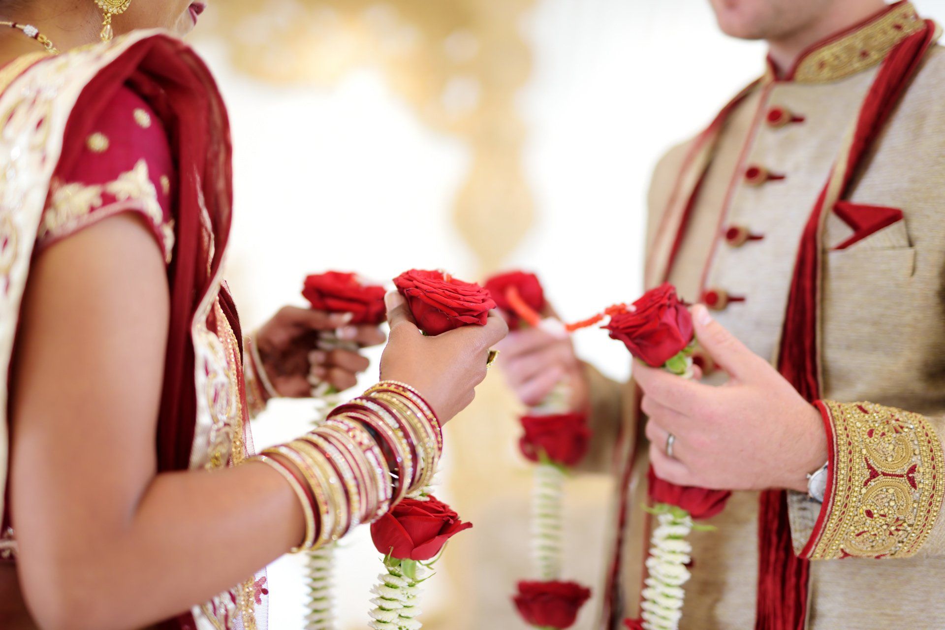 hindu wedding bride and groom