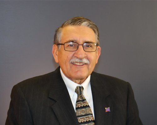 Headshot of Bob Carmean