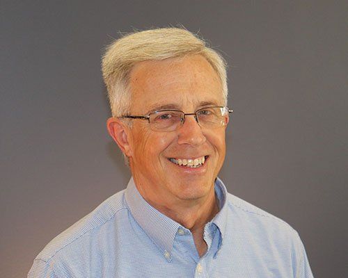 Headshot of Ray Mock