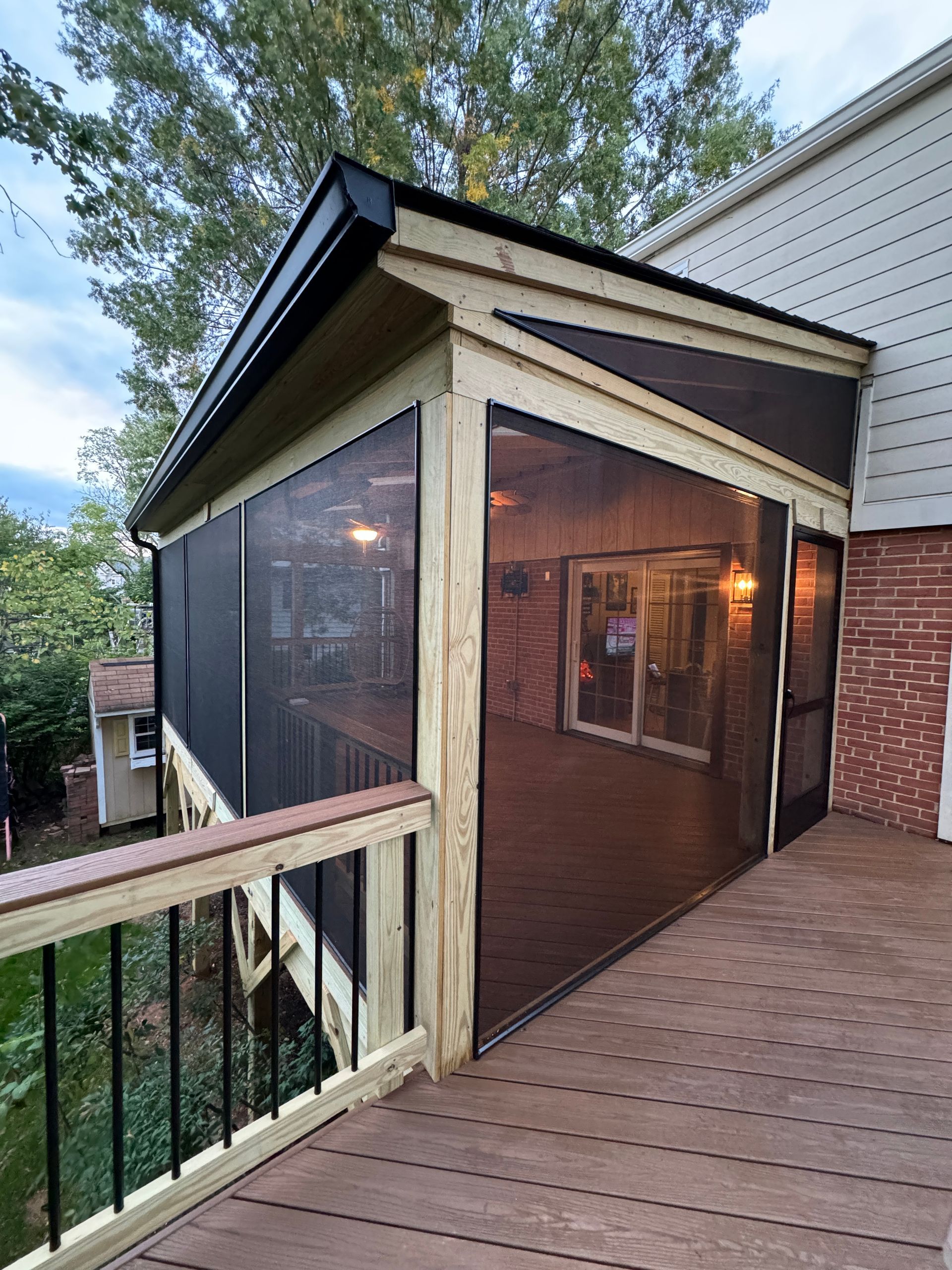 Fiberon Decking and Screen-Eze