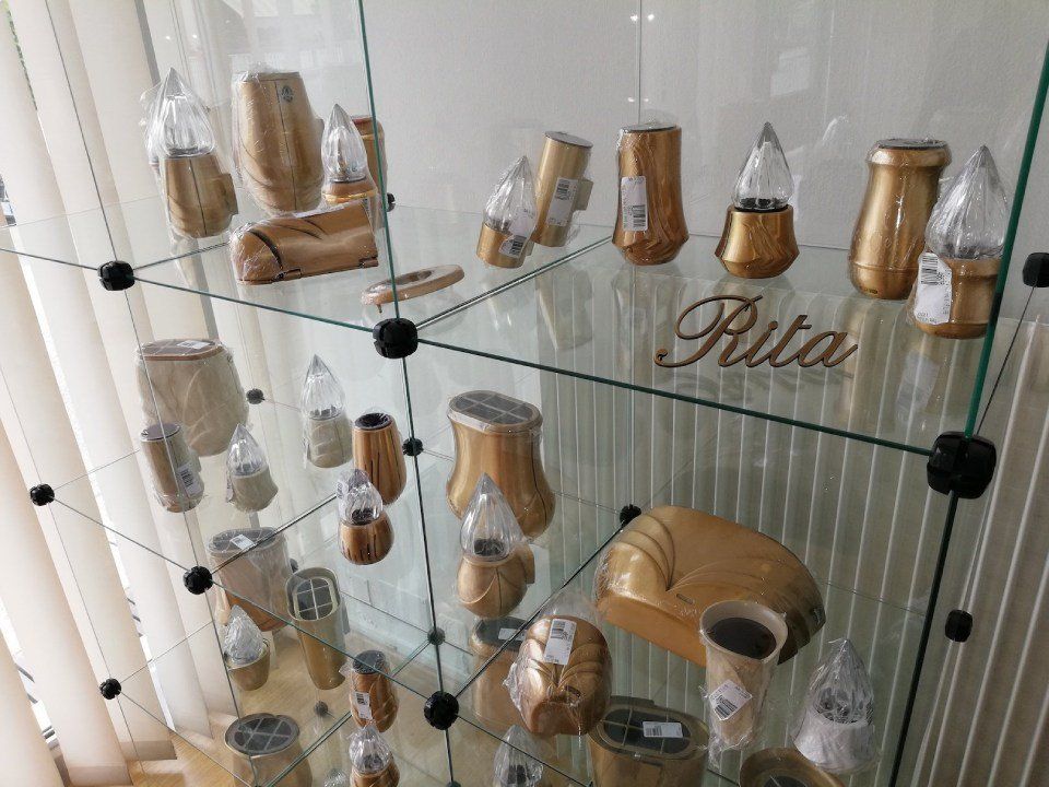 decorazioni funerarie