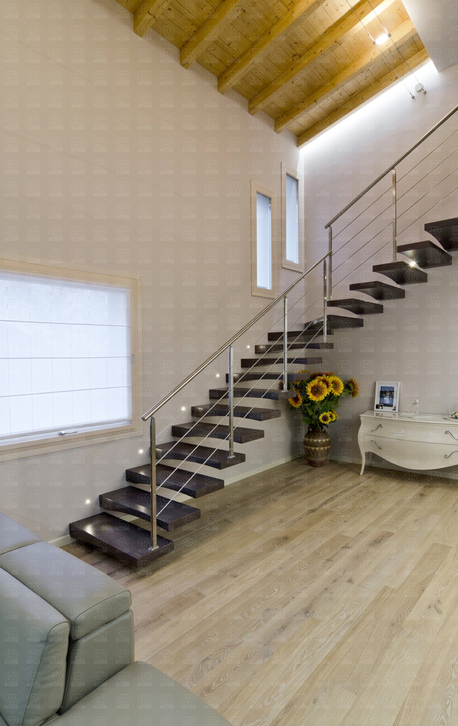 Cpr scale. Tante creative soluzioni per scale a sbalzo