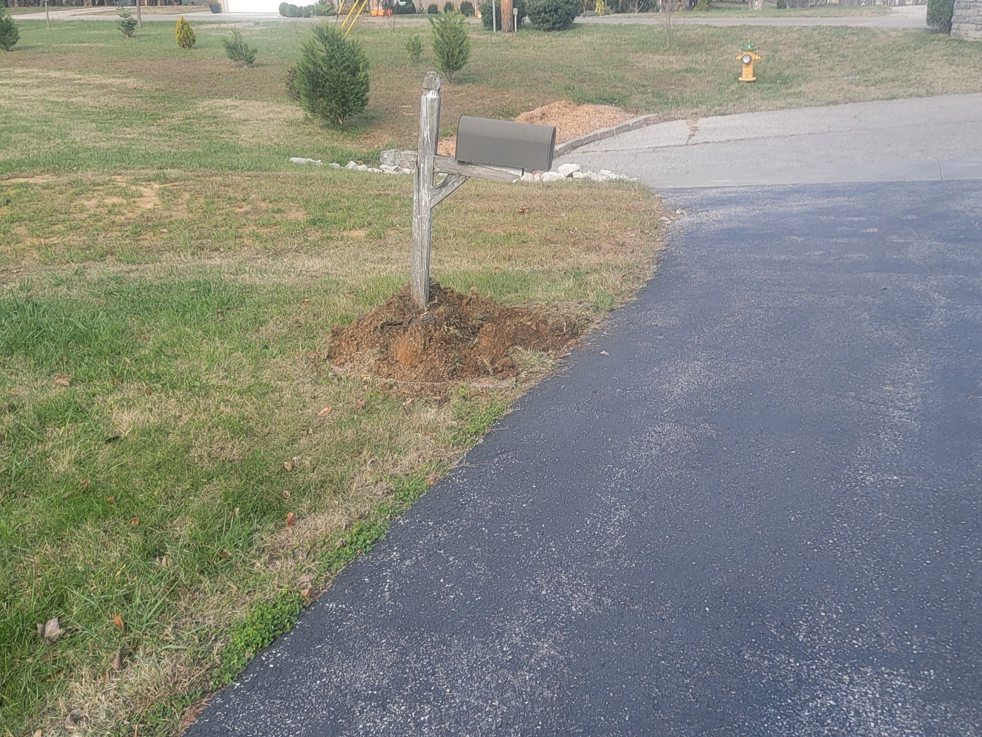 Old Mailbox — Evansville, IN — CMC Remodeling