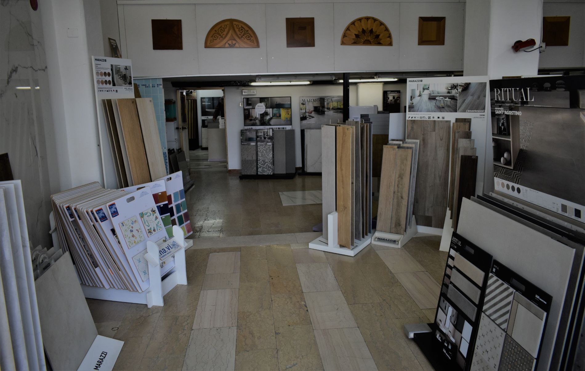 listoni presenti in negozio