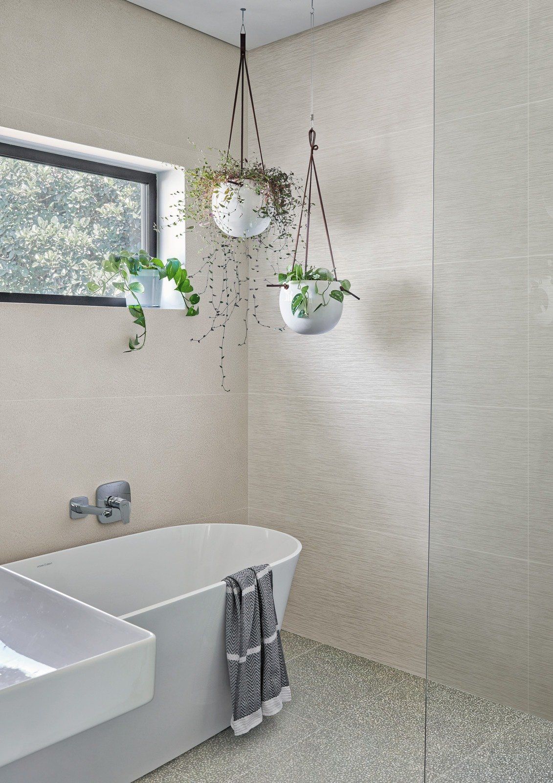 pareti bagno rivestite in ceramica