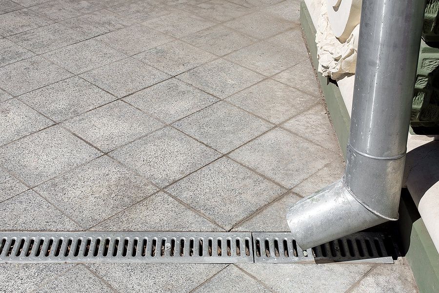 a stainless steel gutter pipe