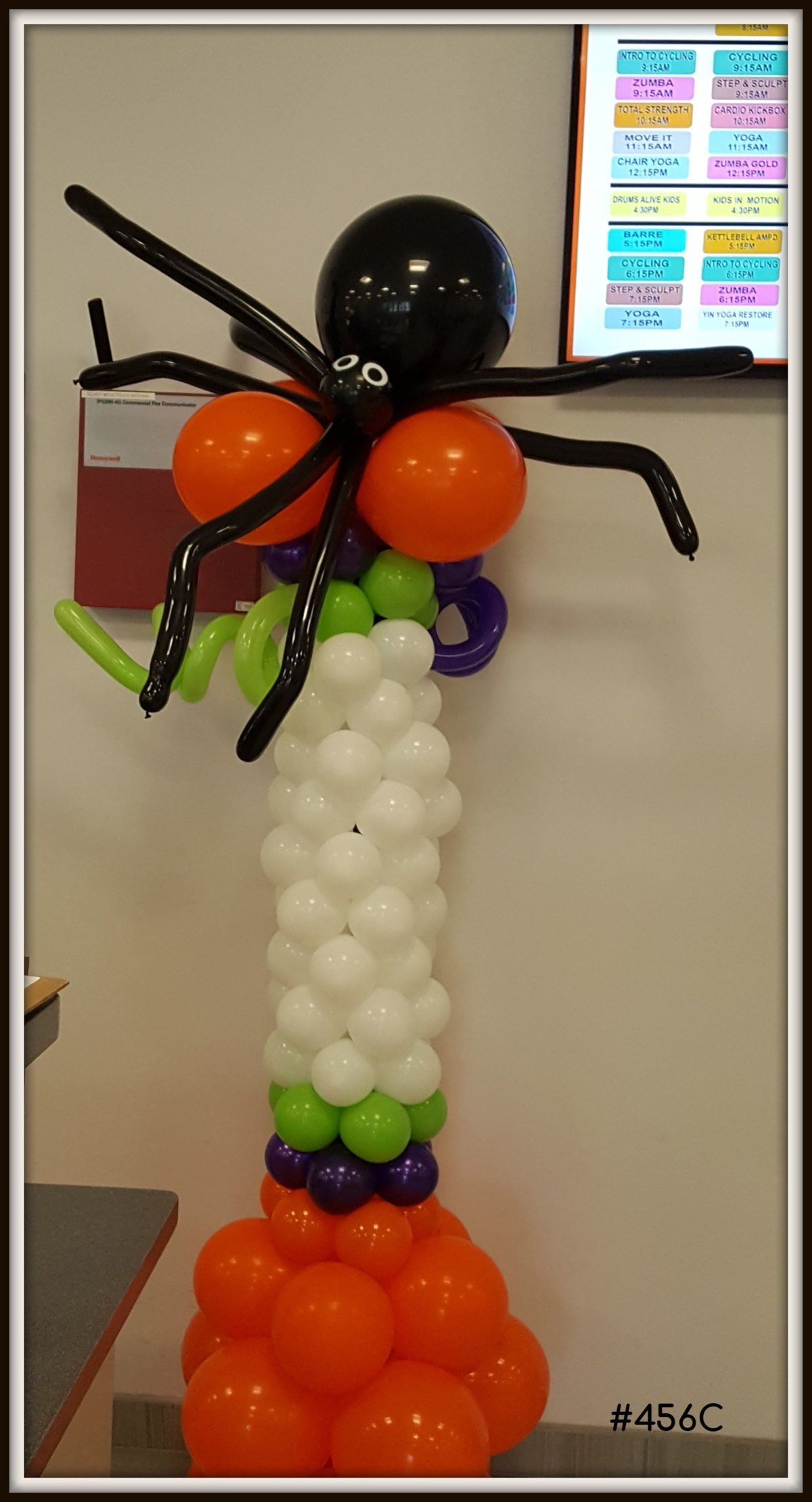 Halloween Balloon Columns