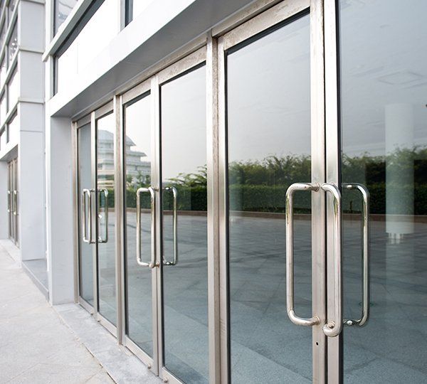 Aluminium door systems