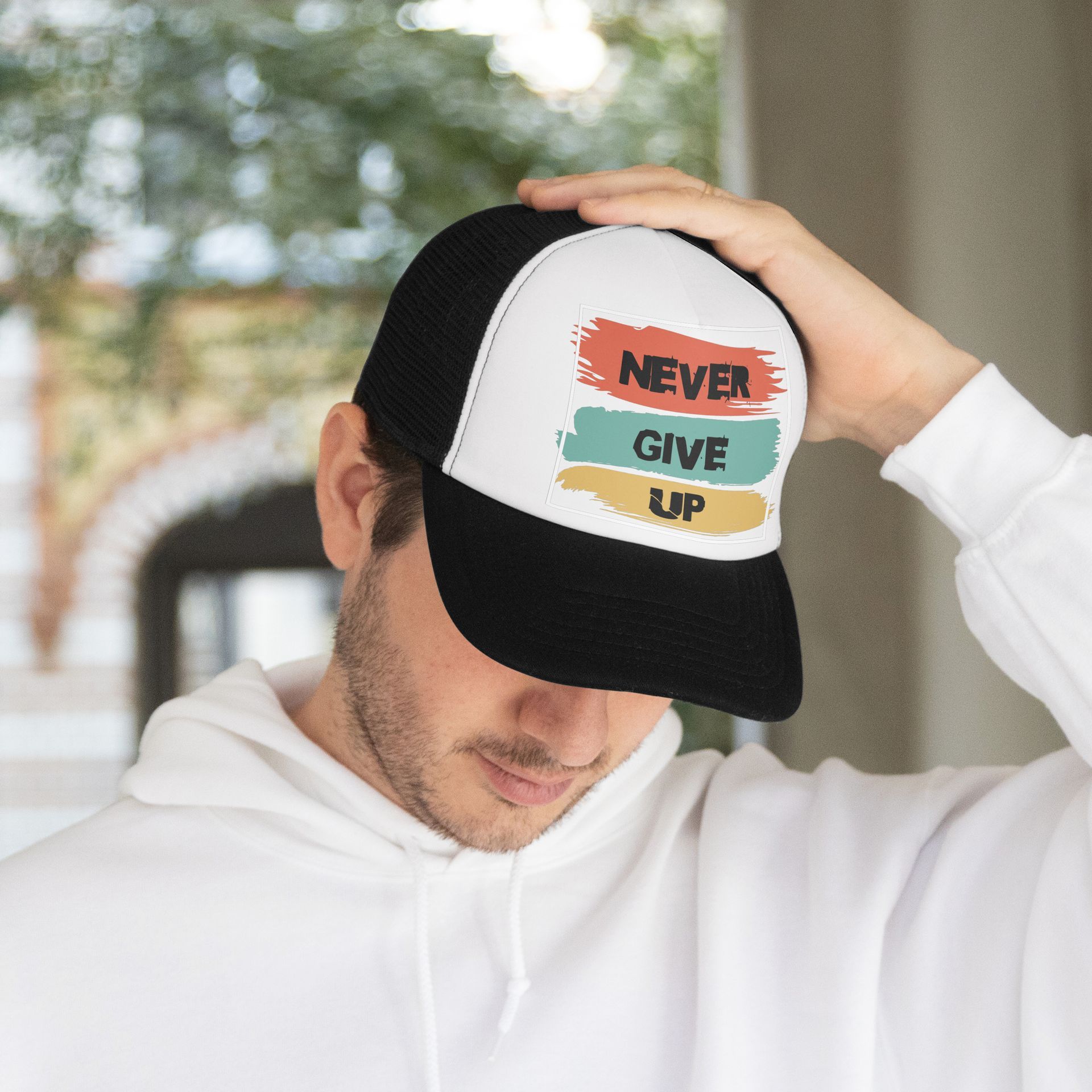 Trucker Cap Never Give Up!