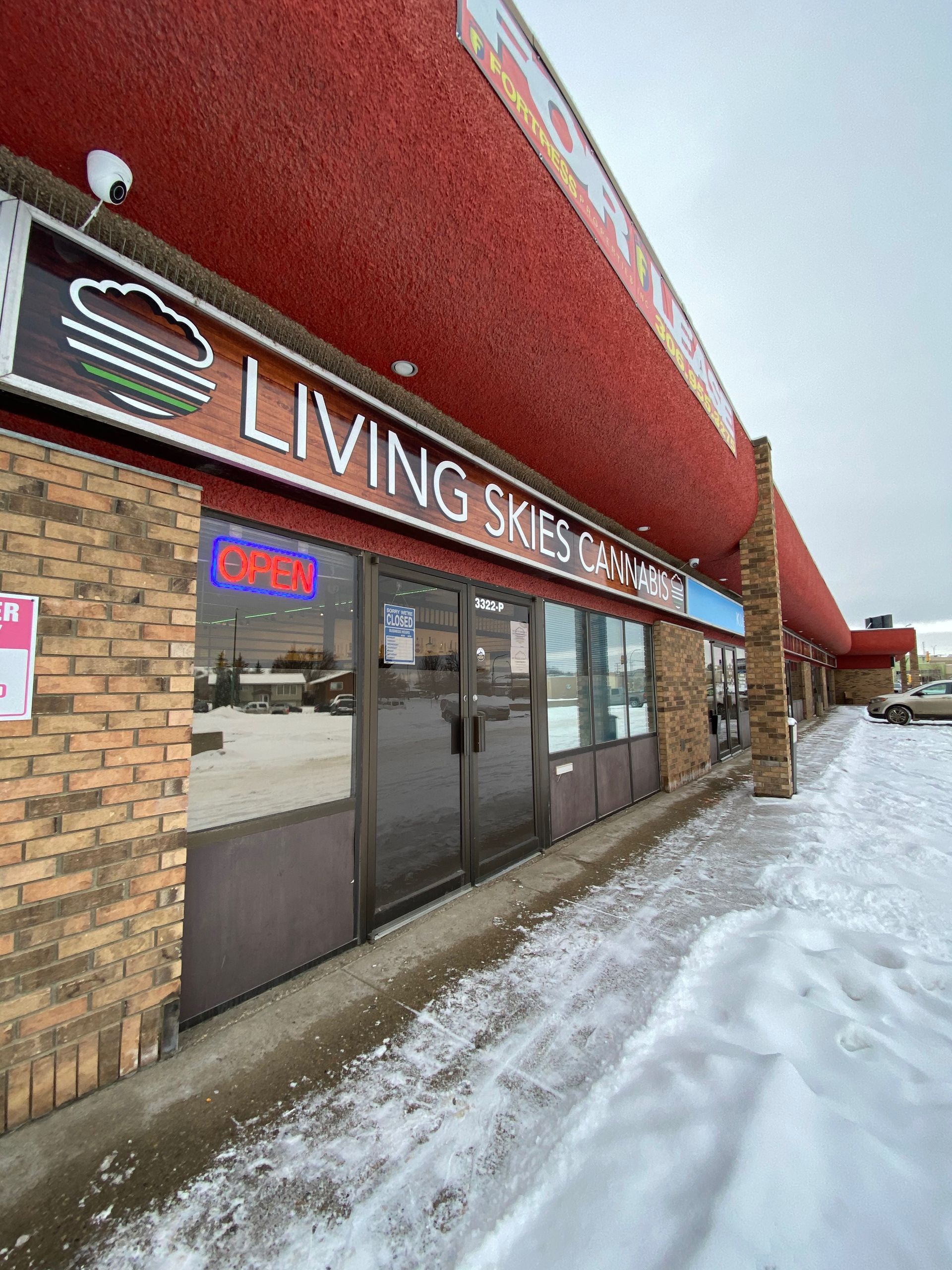 Living Skies store on Fairlight Dr in Saskatoon serving Montgomery, Parkridge, Confederation Park, Fairhaven, Kensington