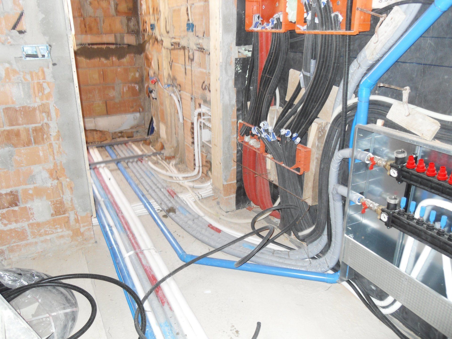 passaggio cavi elettrici