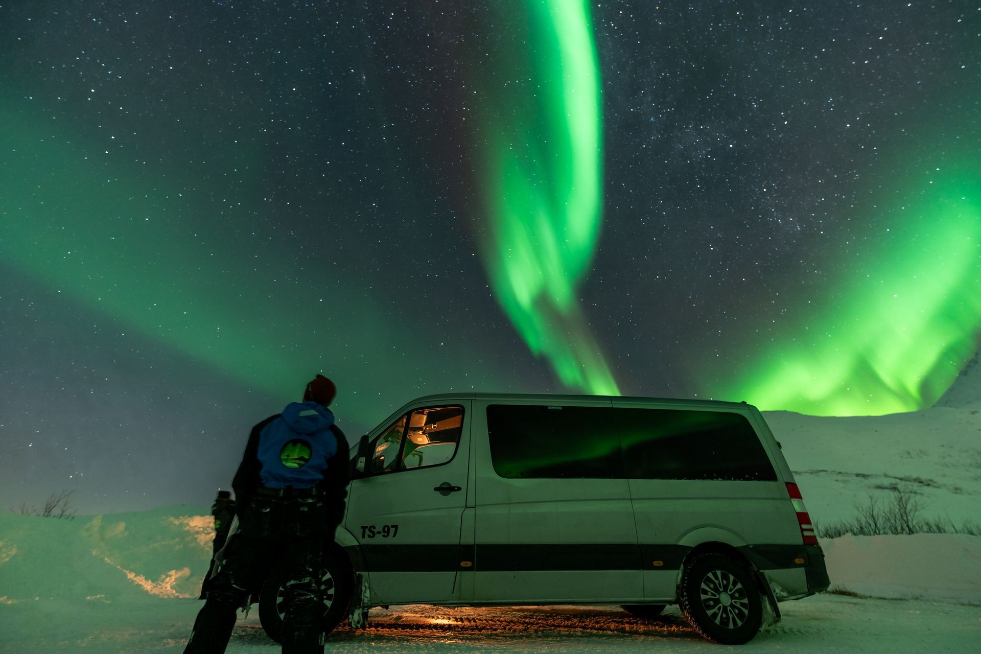 4x4 vehicle required for safe Arctic tours in Tromsø winter conditions