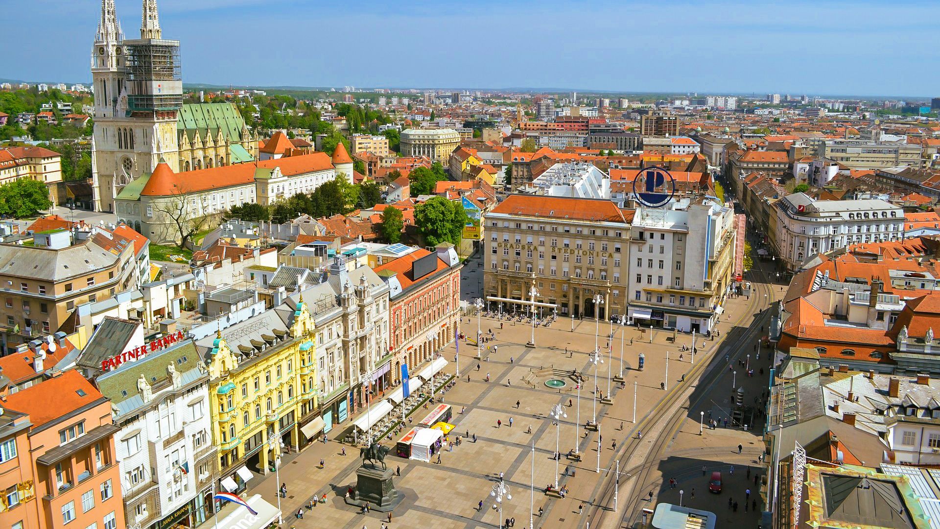 Visitate la Piazza del Ban Josip Jelačić a Zagabria e ripristinate il vostro sorriso.