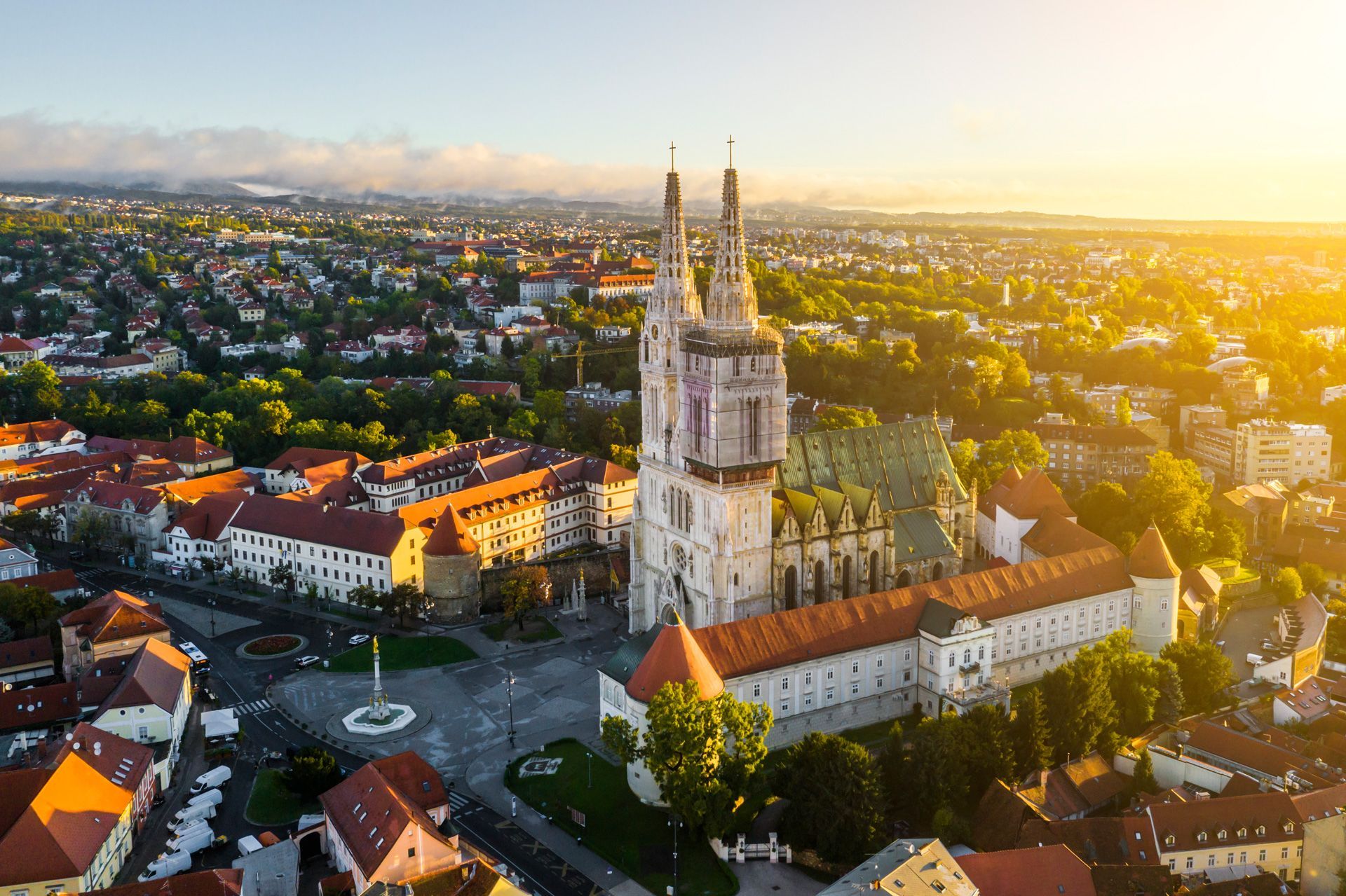 Turismo dentale in Croazia - Zagabria. Godetevi dei servizi dentali di alta qualità e scoprite le bellezze di Zagabria.