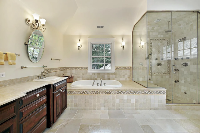 Popular Glass Shower Door Options in Chippewa Falls WI