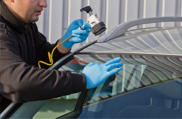 4 Common Kinds of Windshield Damage that Should be Repaired