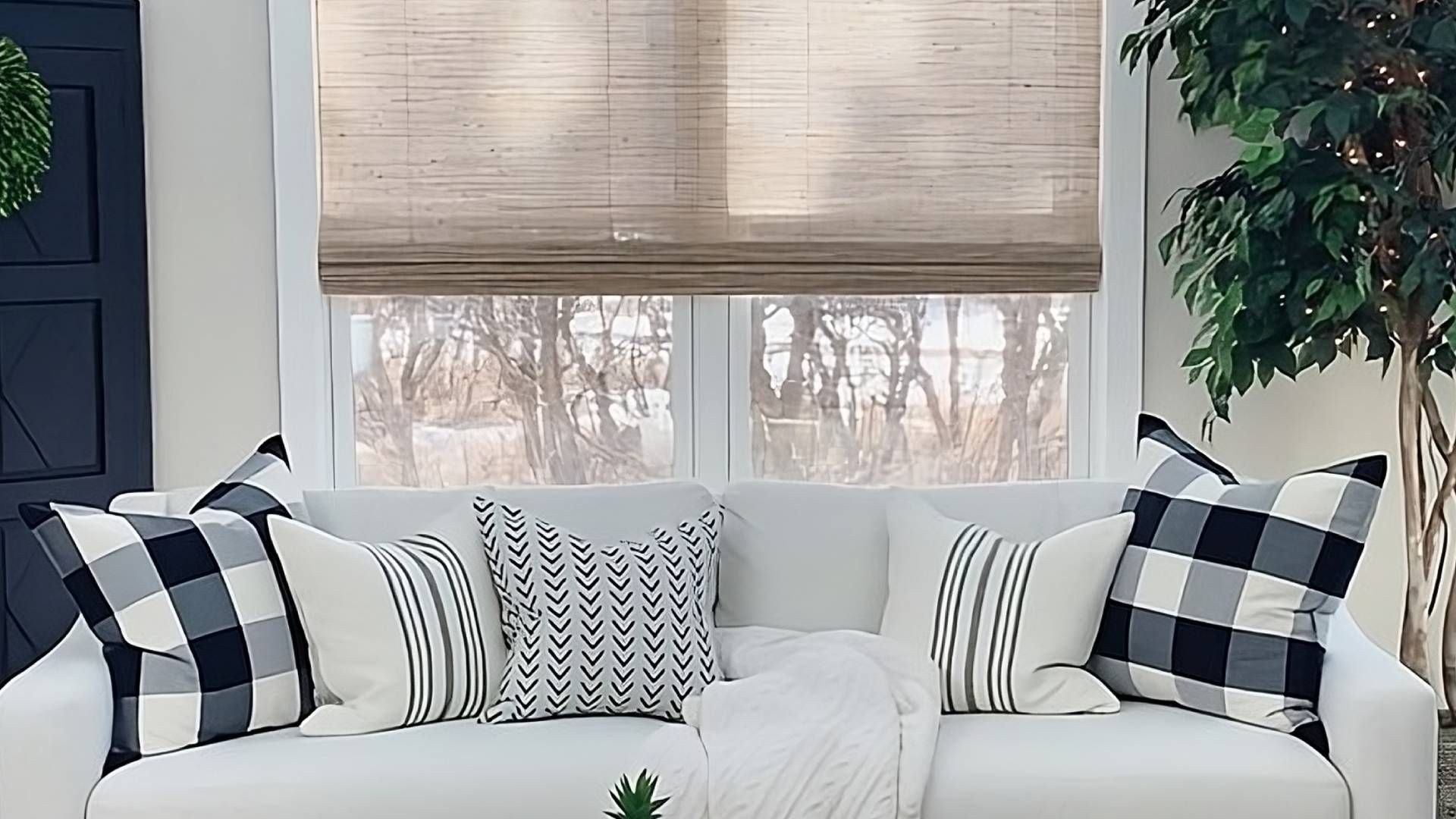 Hunter Douglas Provenance® Woven Wood Shades near Elkhorn, Nebraska (NE)