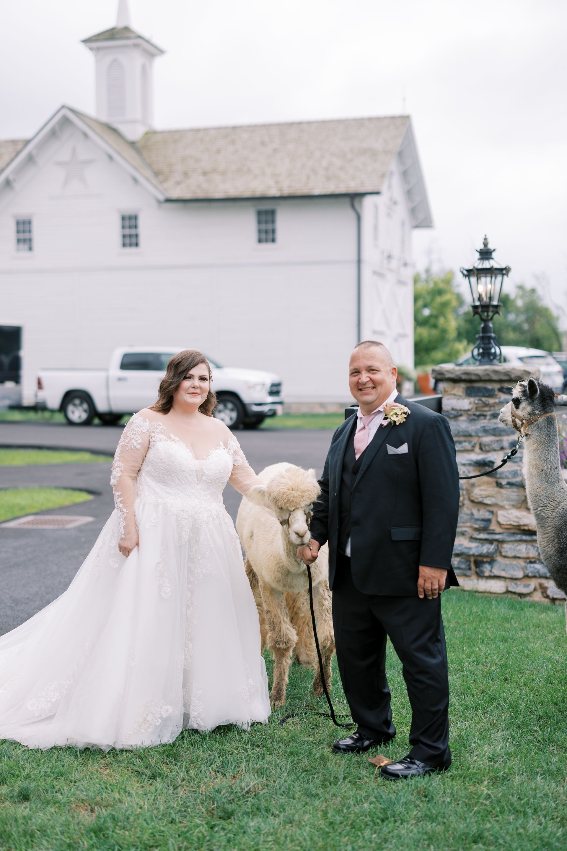 Stone Gables Estate - Wedding - Photos by Lauren Bliss