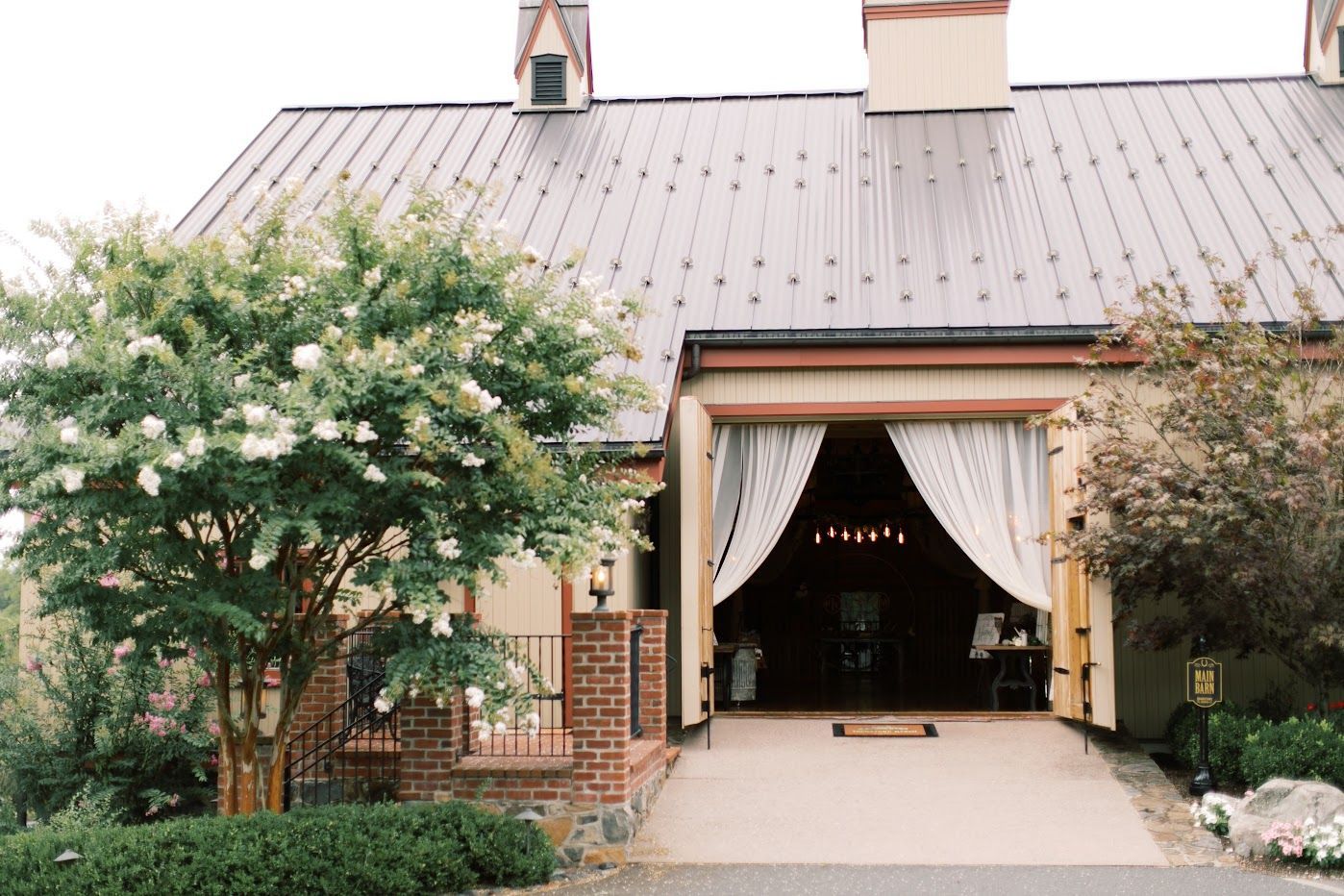 Stone Gables Estate - Ironstone Ranch - Image