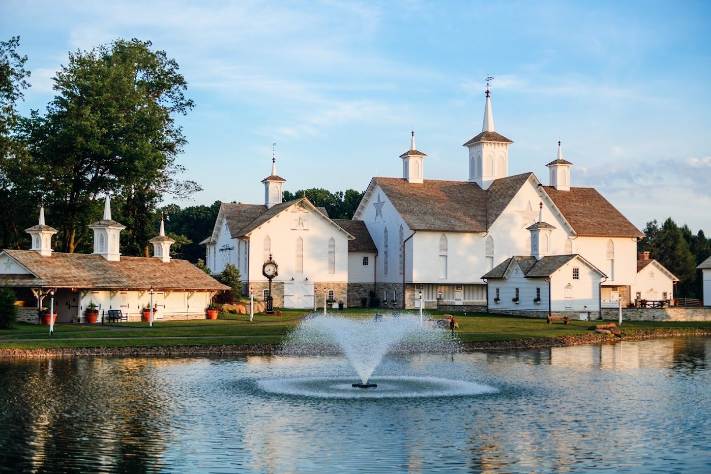 Stone Gables Estate - The Star Barn - Image