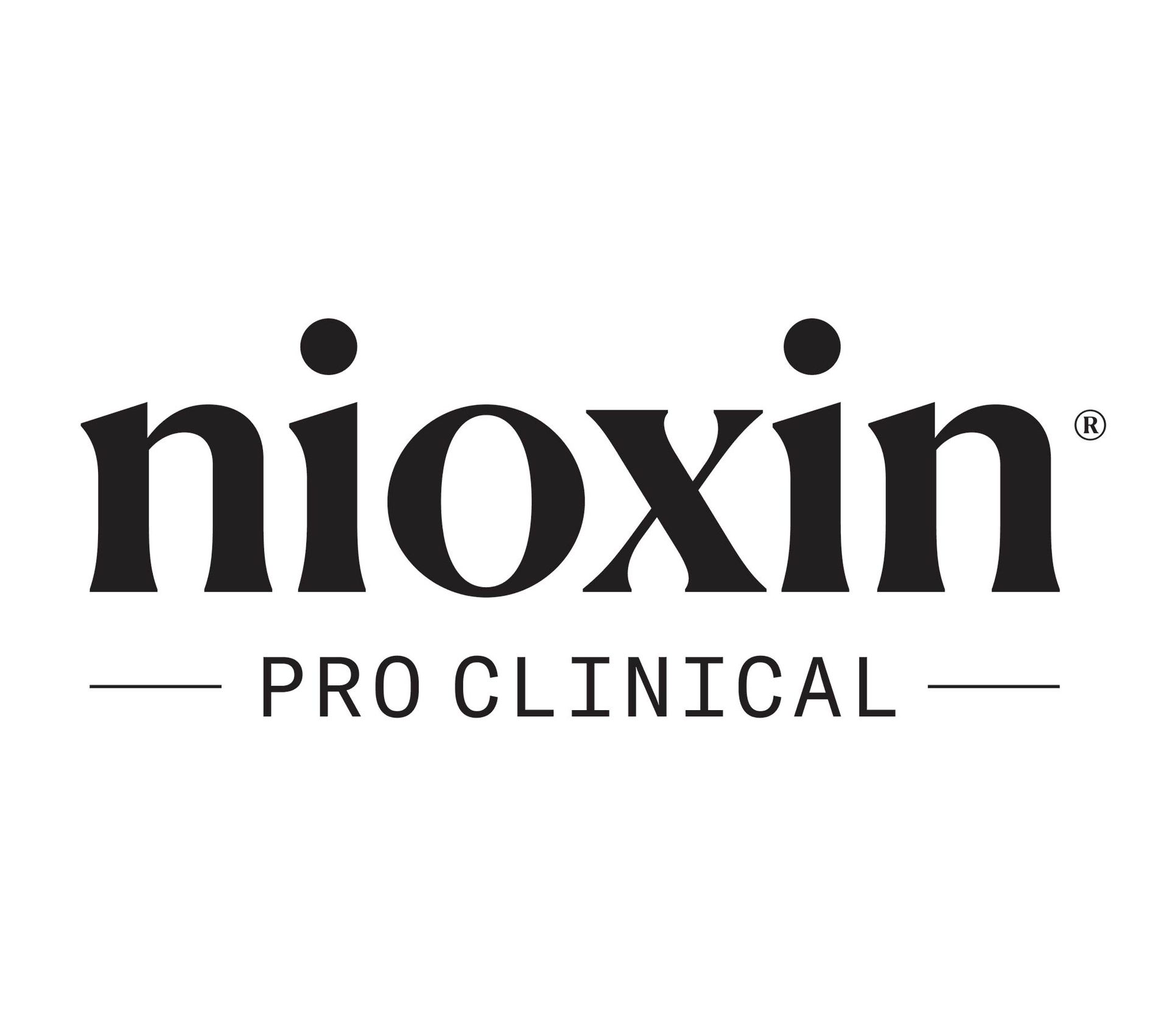 Logotipo clínico de Nioxin Pro en negro.