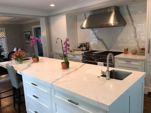 Beautiful kitchen quartz countertops fabricated and installed by L&E Marble and Granite