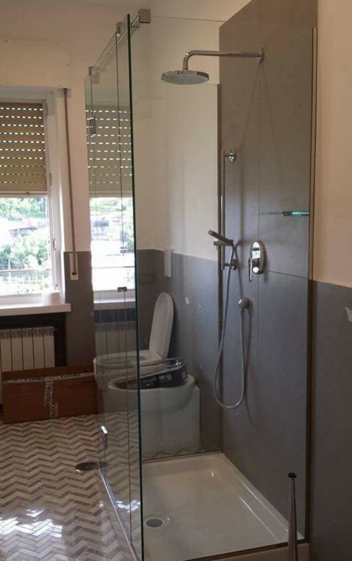 box doccia su misura in vetro