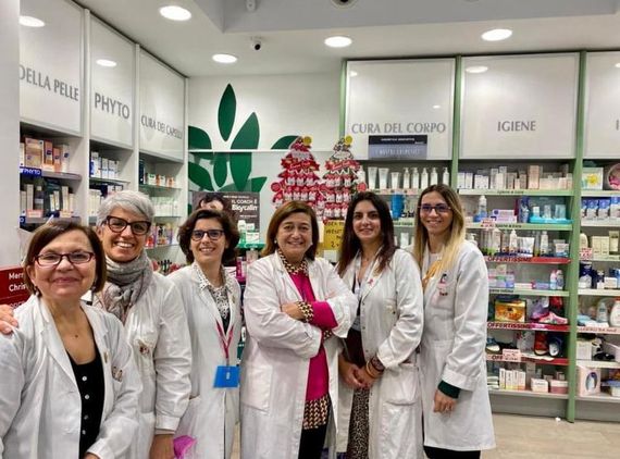 staff della farmacia