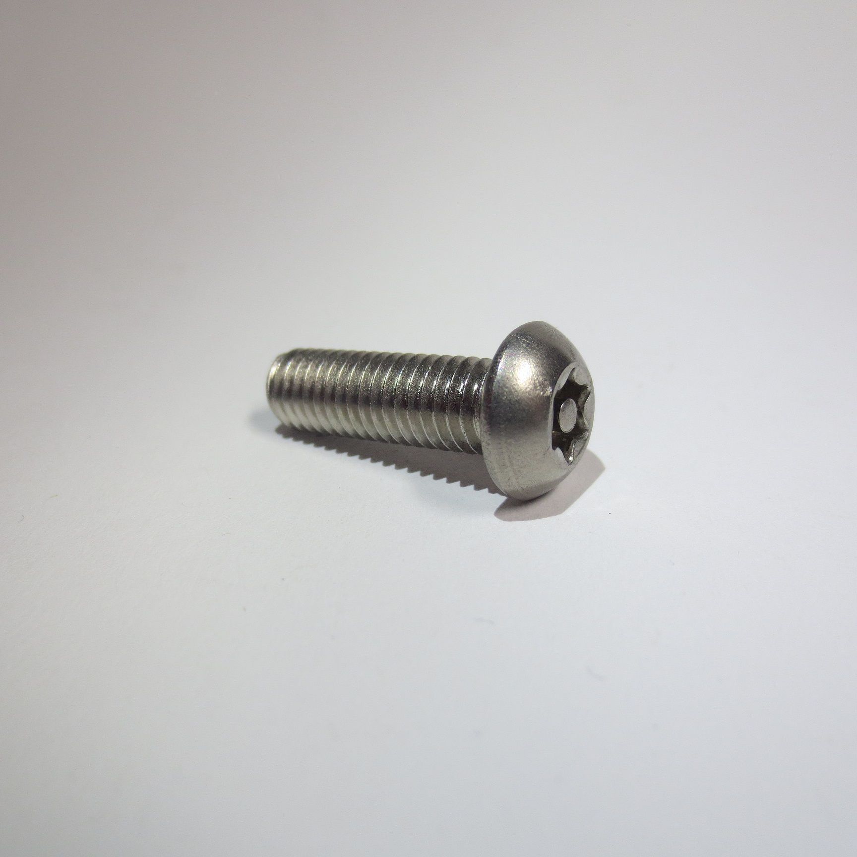 Sicherheits-Linsenschraube, Diebstahlschutz, ähnlich ISO 7380-1
mit Innensechsrund und Zapfen
M 3 - M 10
in Edelstahl A2