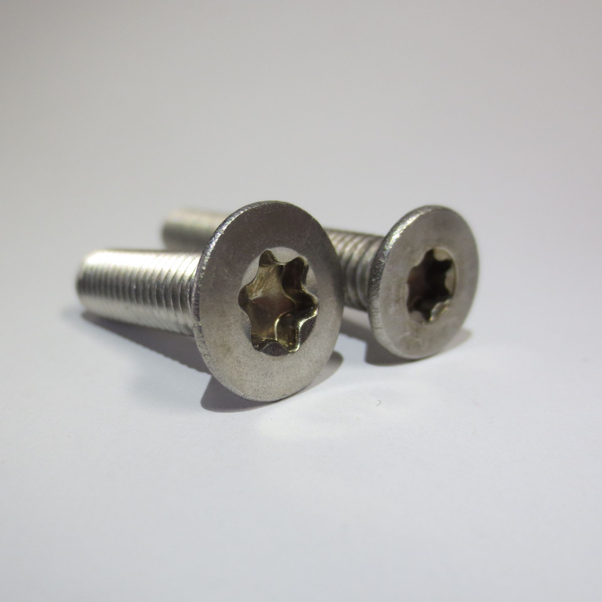 Unterschied bei DIN und ISO
Ø 15,8 mm (ISO 14581)
Ø 14,5 mm (DIN 965 