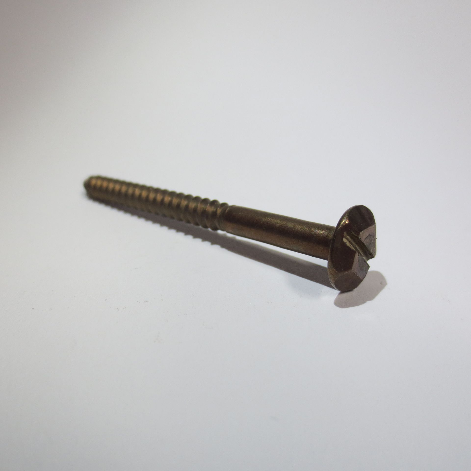 Balkonis, Balkonzierschrauben mit Holz- und metrischem Gewinde