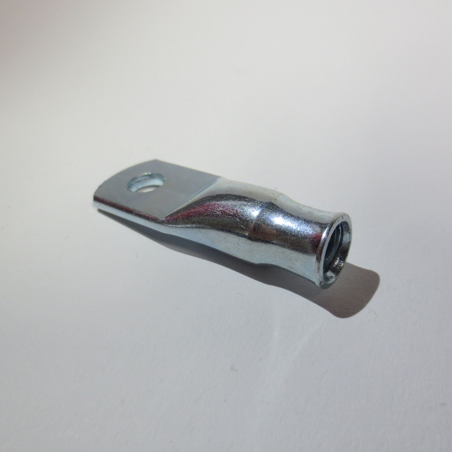 Befestigungsöse mit Innengewinde, M 6 und M 8, Edelstahl