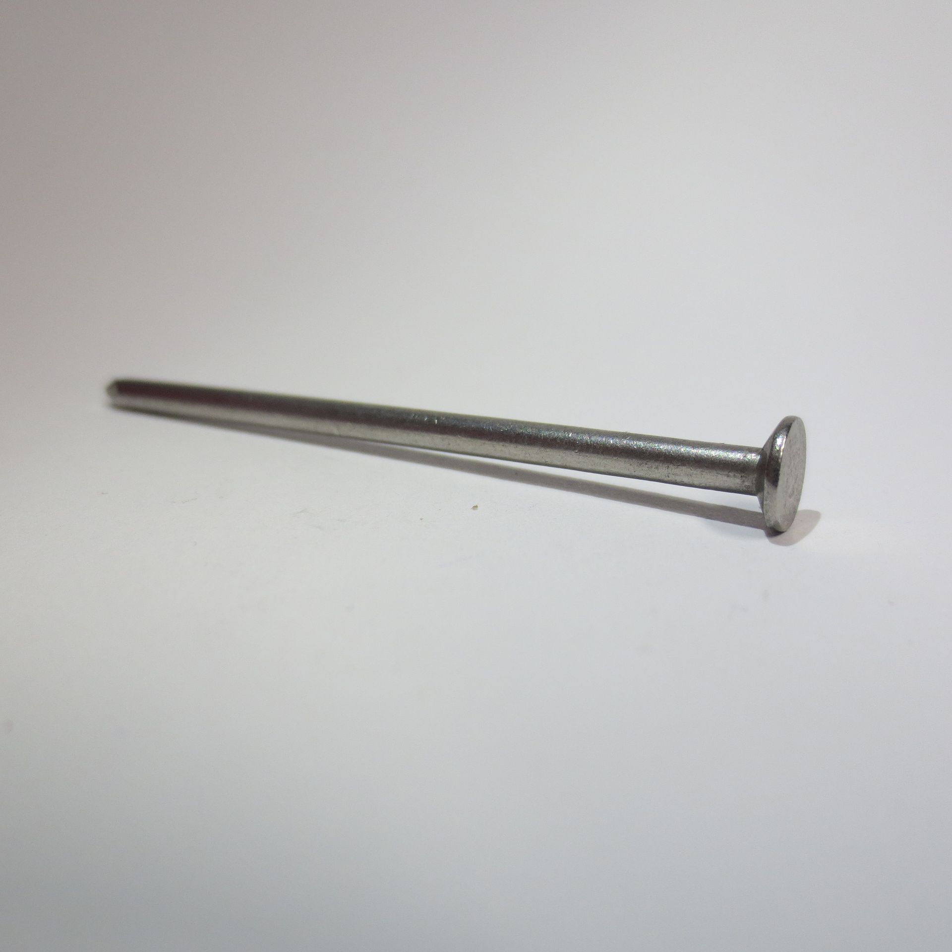 Drahtstifte Nägel einzeln kaufen in München Zentrum