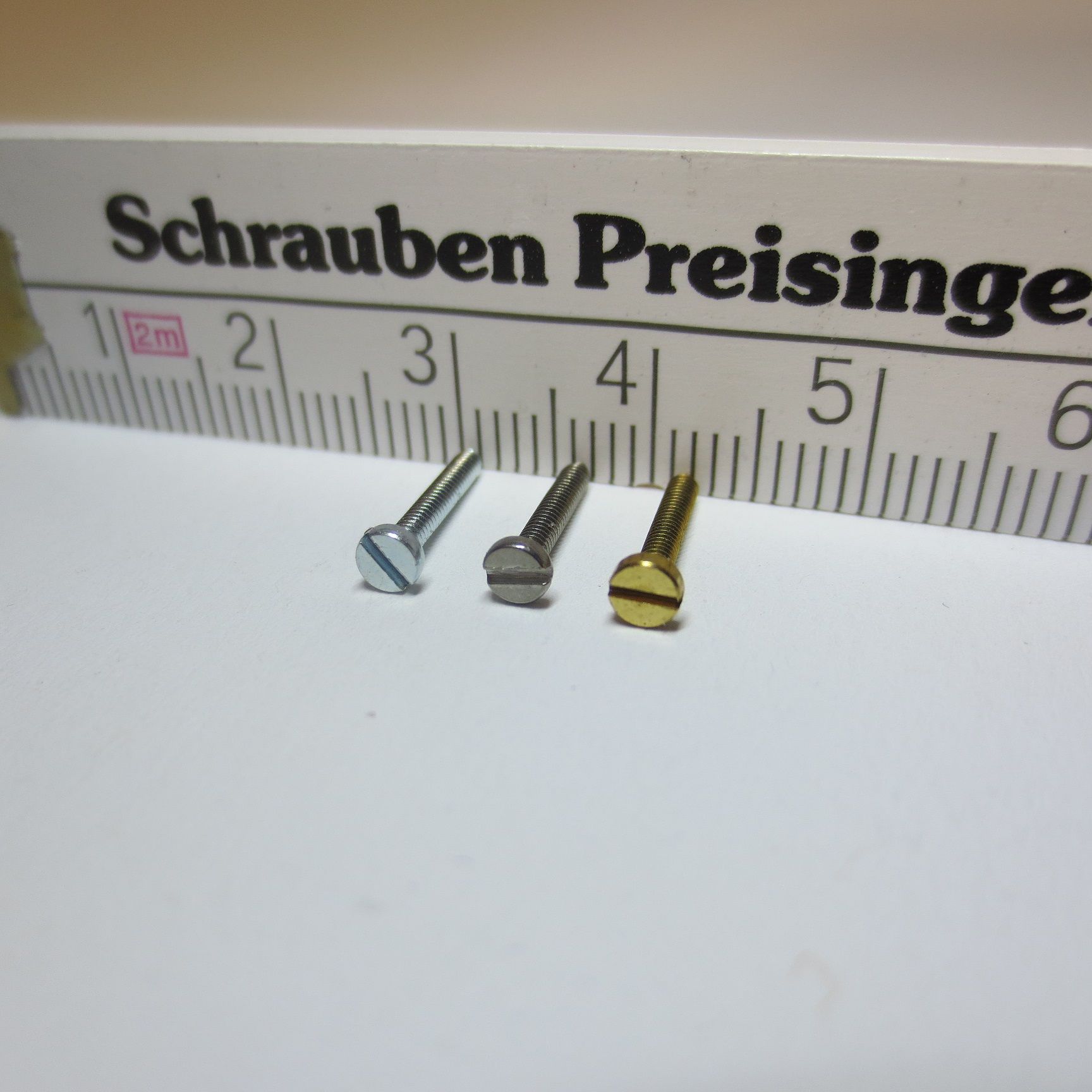 Mikroschrauben Modellbau Messing Stahl verzinkt Edelstahl Titan München Zentrum