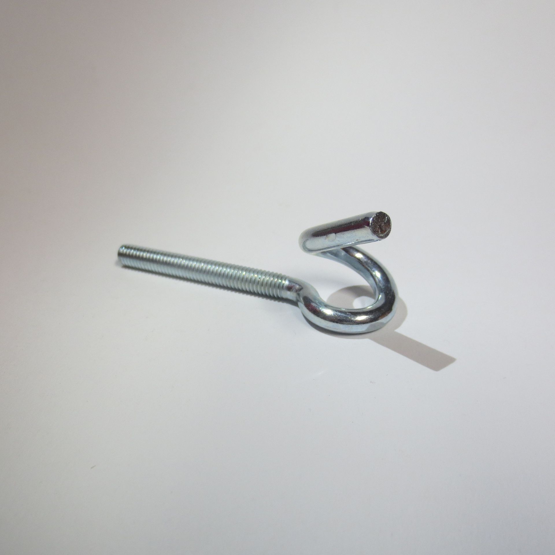 Deckenhaken leicht gewunden, M6x70